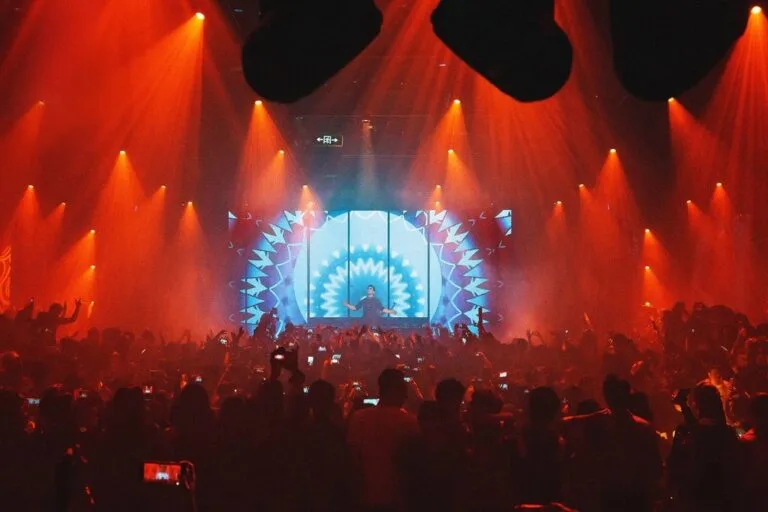 Factory 6 Media House | One Third Beijing